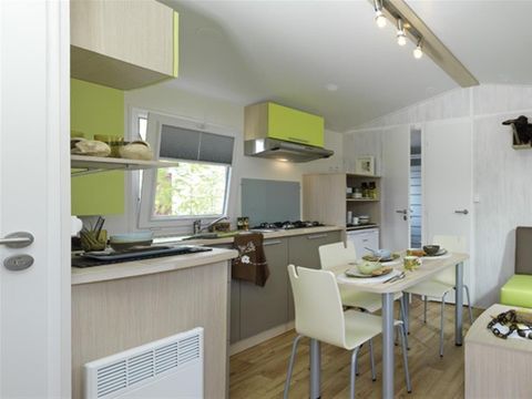 MOBILHOME 6 personnes - Classique 3 chambres terrasse semi intégrée 