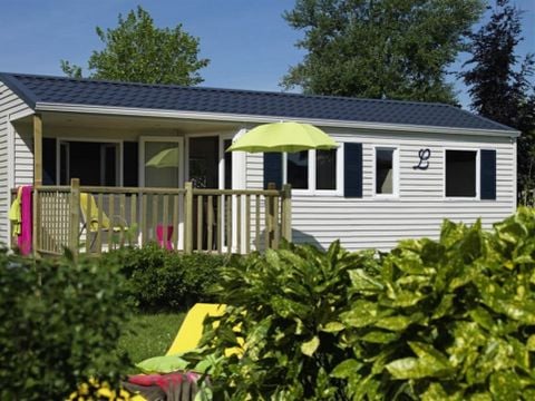 MOBILHOME 6 personnes - Classique 3 chambres terrasse semi intégrée 