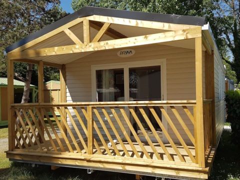 MOBILHOME 4 personnes - Confort 2 Chambres Bay - Terrasse intégrée 