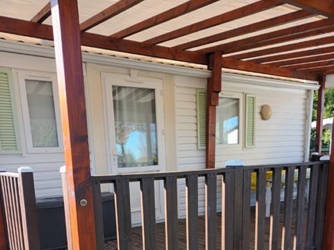 Mobilhome 4 personnes - IRM - 2 chambres