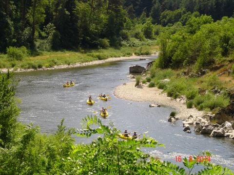 Camping Ushuaïa villages Sabot - Camping Haute-Loire