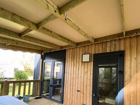 MOBILHOME 2 personnes - Premium 2 Pièces 2 Personnes Climatisé + TV