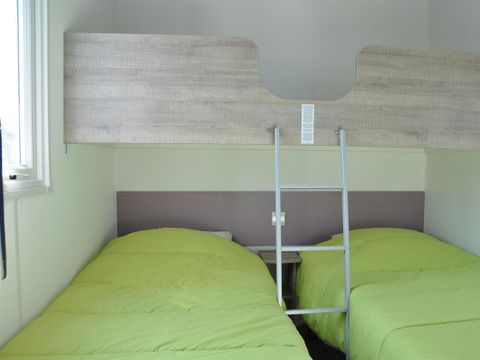 Mobilhome 4/5 personnes - Loggia Privilège 26 m² - 2 chambres - TV - Lave-vaisselle