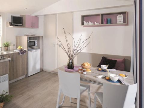 Mobilhome 4/5 personnes - Loggia Privilège 26 m² - 2 chambres - TV - Lave-vaisselle