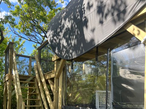 Hébergement 2 personnes - INSOLITE Détente - 12m² - 1 chambre - Terrasse - Sans sanitaires