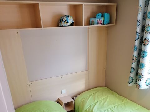 Mobilhome 4/5 personnes - Loggia 26 m² - 2 chambres - TV