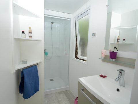 MOBILHOME 4 personnes - CONFORT - Samedi