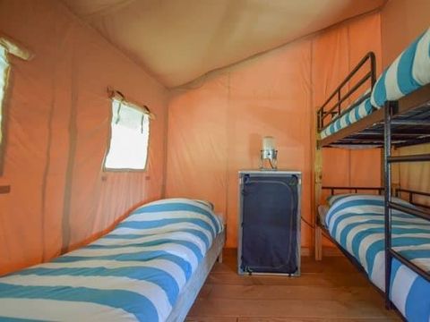 Tente en toile et en bois 5 personnes - LODGE NATURE 35 m²