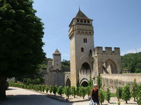 Camping Des Arcades - Camping Lot - Image N°41