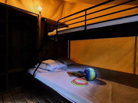 TENTE TOILE ET BOIS 5 personnes - Tente Lodge Cosy 3 Pièces 5 Personnes Sans Sanitaire