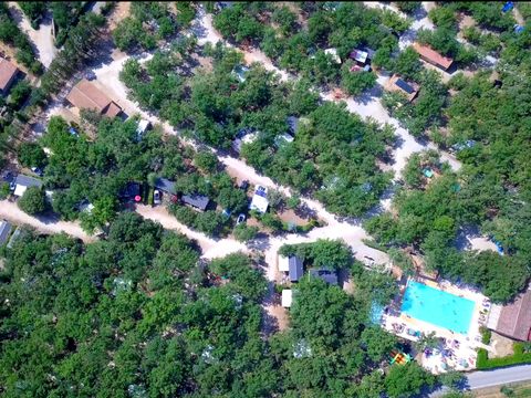 Camping Domaine des Chenes Blancs - Camping Vaucluse - Image N°5