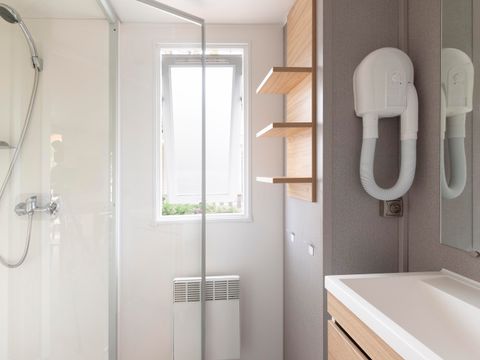 MOBILHOME 6 personnes - Confort+ 3ch 6p arrivée samedi