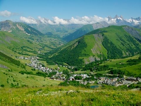 Résidence Les Chalets de l'Arvan II - Camping Savoie - Image N°6