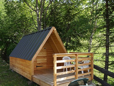 Insolite 3 personnes - CHALET TRAPPEUR CHEVREUIL 15 m²