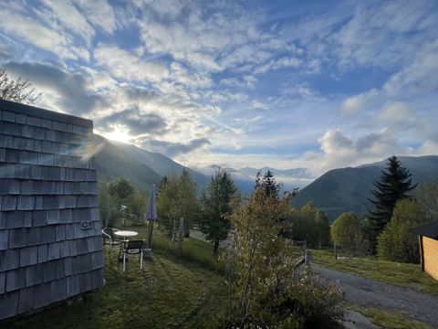 HÉBERGEMENT INSOLITE 3 personnes - CHALET TRAPPEUR CHEVREUIL 15 m²