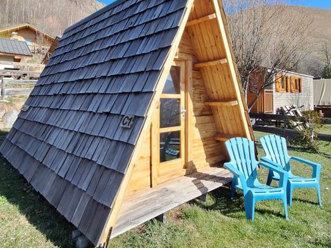 Insolite 3 personnes - CHALET TRAPPEUR CHEVREUIL 15 m²