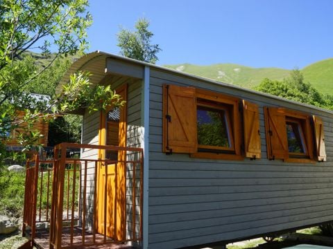 HÉBERGEMENT INSOLITE 3 personnes - EDELWEISS 15 m²