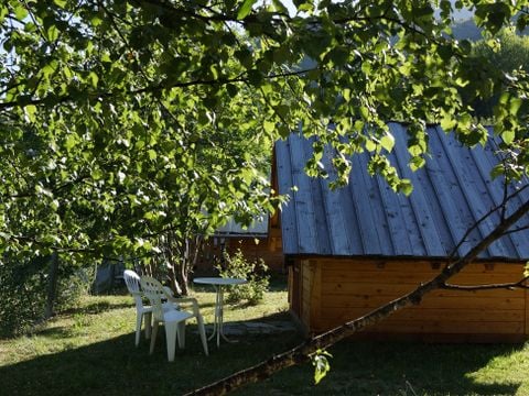 HÉBERGEMENT INSOLITE 2 personnes - Hutte MARMOTTE - Pas de cuisine, pas de sanitaires (ni WC, ni salle de bain)