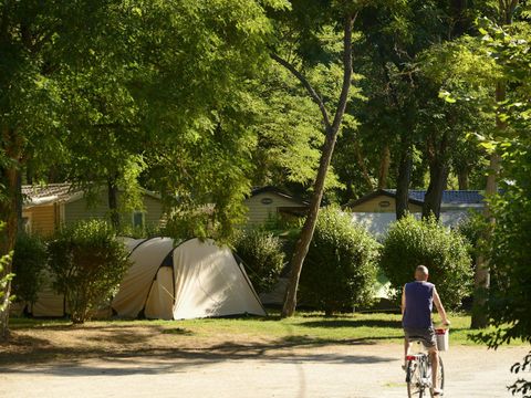 Camping Les Portes de Sancerre - Camping Cher - Image N°14