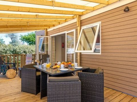 MOBILHOME 6 personnes - Mobil-home | Premium | 3 Ch. | 6 Pers. | Terrasse surélevée | 1 SDB | Clim.