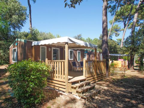 MOBILHOME 8 personnes - 6/8 Personnes