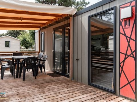 Mobilhome 6 personnes - Premium 33m² - 3 chambres - Lave Vaisselle - Lit 160 - Terrasse semi-couverte 15m²