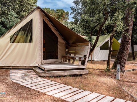 LODGE 4 personnes - Tente Écolodge Confort 17m² (2 chambres) - sans sanitaires