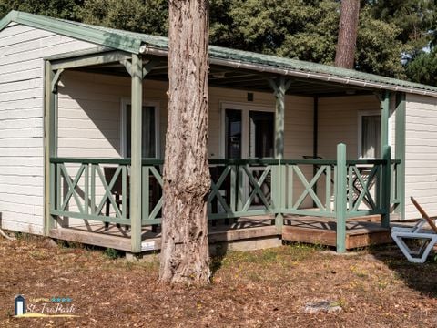 MOBILHOME 4 personnes - Premium 32m² (2 chambres) réservé aux personnes à mobilité réduite avec climatisation