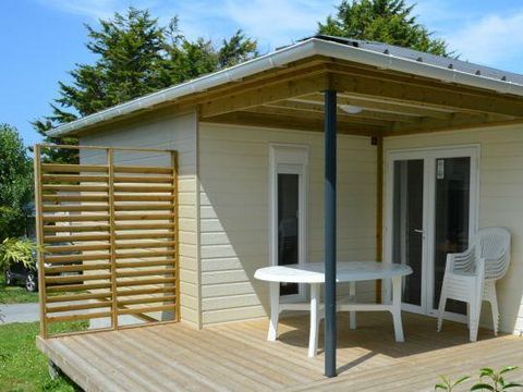 Chalet 6 personnes - Premium 34m² - 3 chambres - Climatisation - Lave-vaisselle - Terrasse couverte