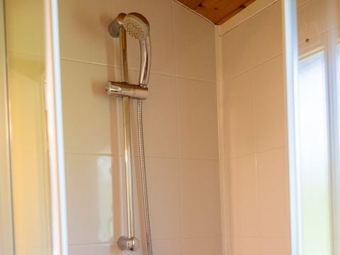 CHALET 7 personnes - 3 chambres Grand Confort (avec local de pêche) - TV