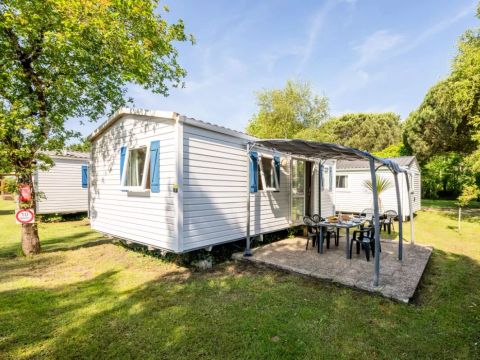 Mobilhome 4/6 personnes - Confort - 3 Pièces - Côté Camping - TV