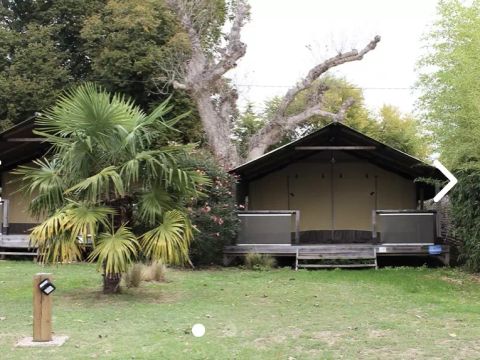 Tente en toile et en bois 4 personnes - Tente Lodge Kenya - 3 Pièces - Sans Sanitaire
