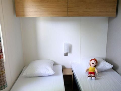 MOBILHOME 6 personnes - Baltique - 3 chambres + banquette convertible