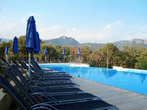 Résidence San Martinu - Camping Corse du sud