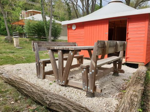 TENTE TOILE ET BOIS 4 personnes - La Cabane 16m² (2 chambres) sans sanitaires 4 pers