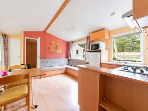 MOBILHOME 7 personnes - Mobil-home 5/7 places. TV 5/7 pers