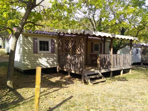 MOBILHOME 8 personnes - Mobil-home 6/8 places, 32m² (3 Chambres). TV 6/8 pers