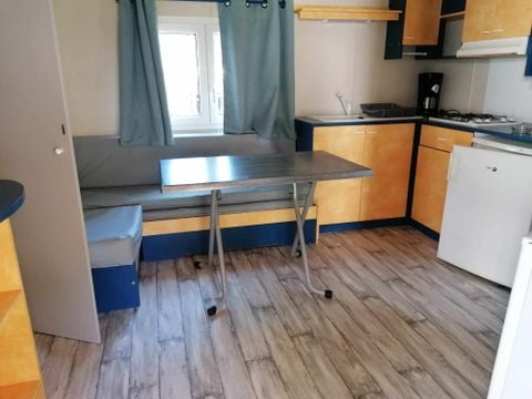 MOBILHOME 8 personnes - Mobil-home 6/8 places, 32m² (3 Chambres). TV 6/8 pers