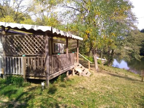 MOBILHOME 8 personnes - Mobil-home 6/8 places, 32m² (3 Chambres). TV 6/8 pers