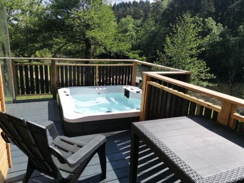 CHALET 10 personnes - Grand Chalet Spa 4 Pièces 8/10 Personnes Climatisé + TV