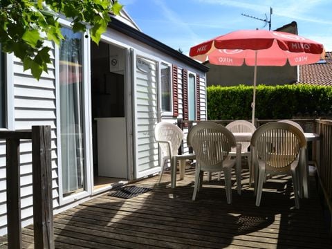 MOBILHOME 5 personnes - Grand Confort 3 Pièces 5 Personnes Climatisé + TV