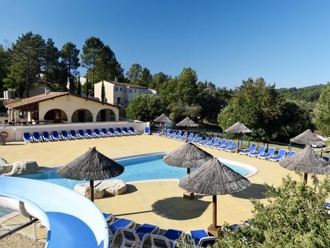 Résidence Odalys Référence Le Domaine des Hauts de Salavas - Camping Ardèche