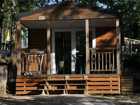 MOBILHOME 6 personnes - 6 avec terrasse + Climatisation + TV - 36m²