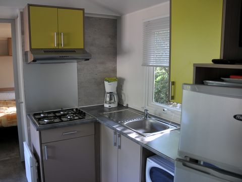 MOBILHOME 6 personnes - 6 avec terrasse + Climatisation + TV - 36m²