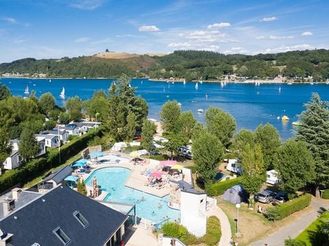 Camping Les Genêts  - Camping Aveyron