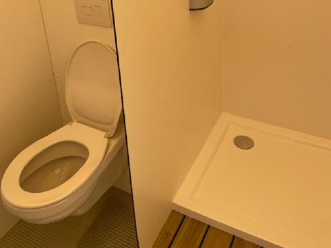 Hébergement 2 personnes - CAMP ETOILE (sans sanitaires)