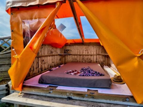 Hébergement 2 personnes - CAMP ETOILE (sans sanitaires)