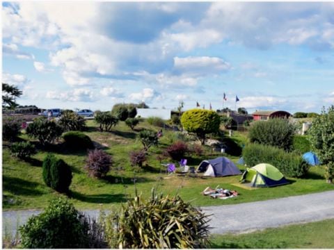 Emplacement - CAMPING