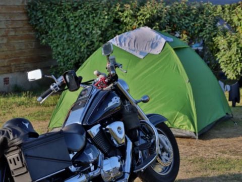 Emplacement - CAMPING