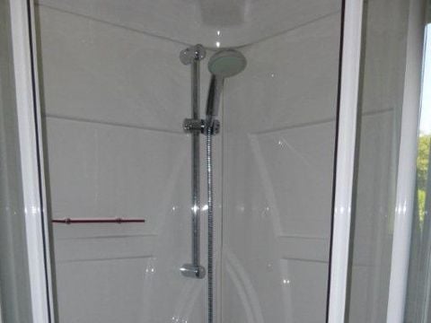 CHALET 4 personnes - DETENTE (sans draps)